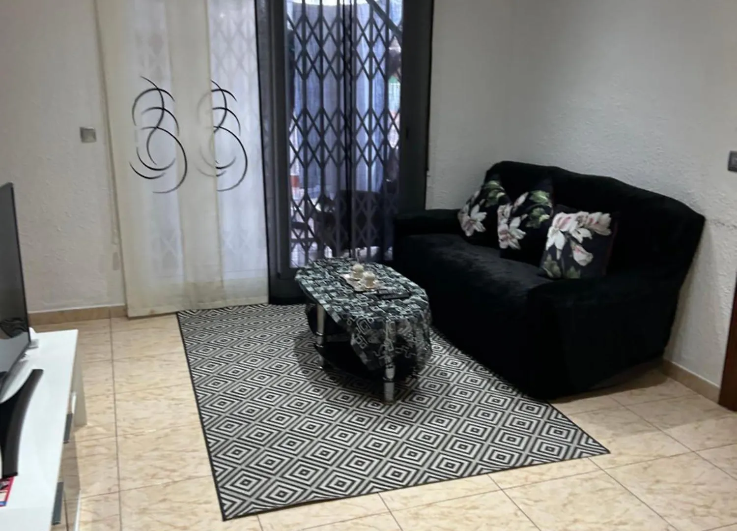 Sweet House Close To Airport Apartment Barcelona